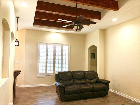 5th image of 2501 Majesty Palm Dr