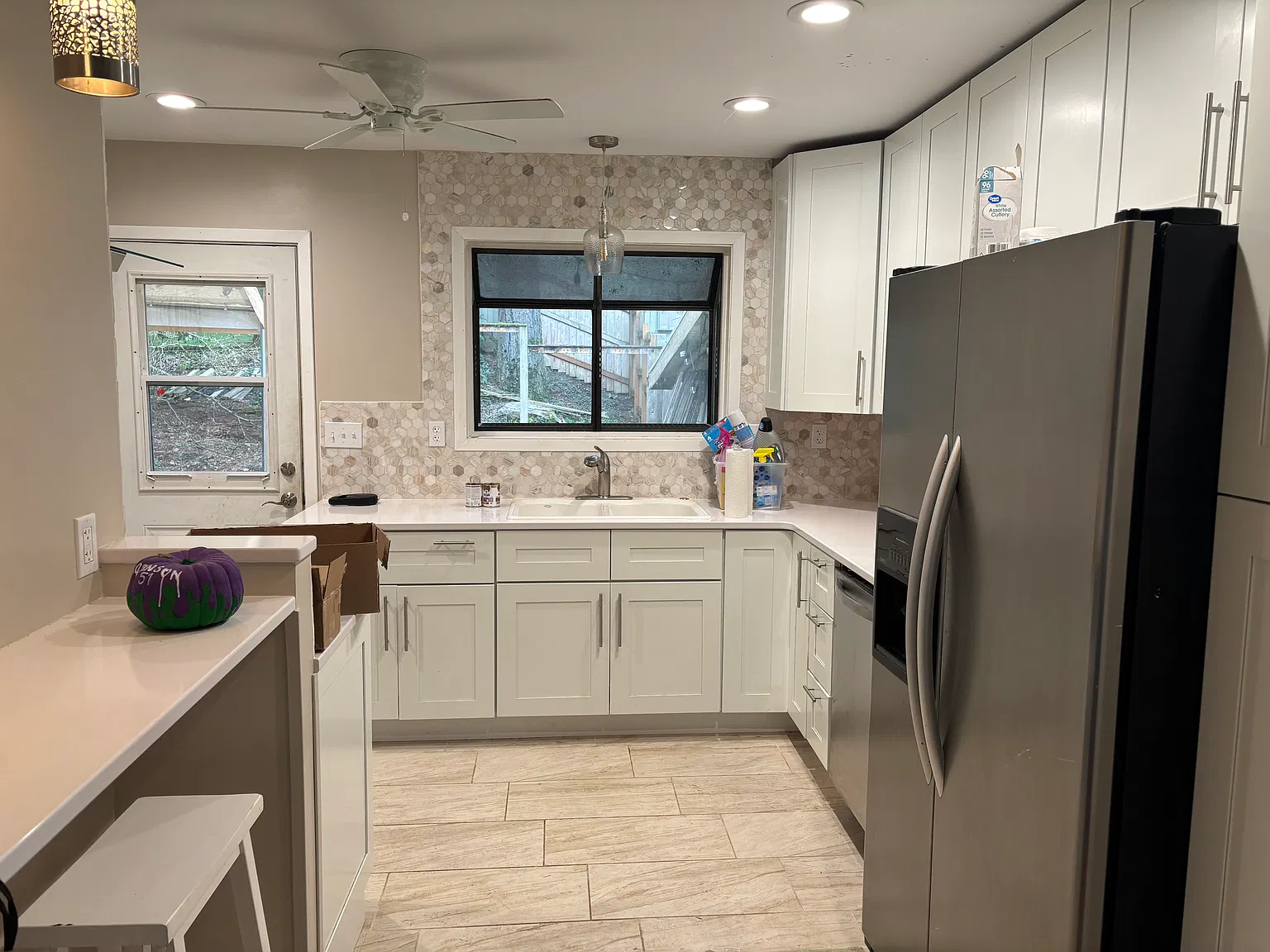3 bed, 1680 sqft, $2,975 — Photo 2