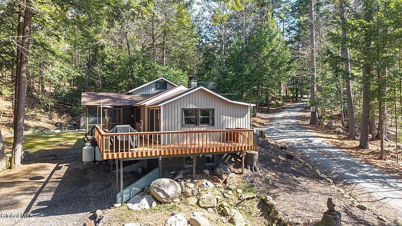 3rd image of 81 Clarkson Road
