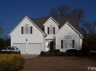 318 Mar Joy Rd, Dunn, NC 28334