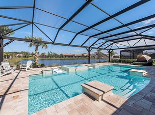 16234 Camden Lakes Cir, Naples, FL 34110