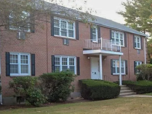 49 Grandview Dr APT C, Farmington, CT 06032