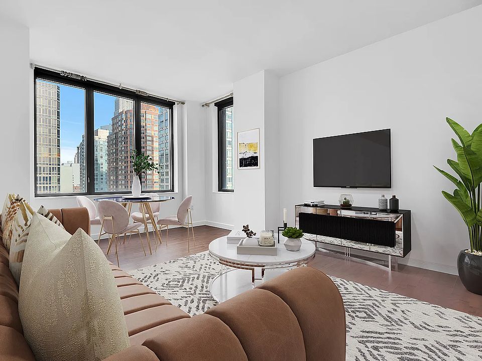 1st image of 101 W 24th St APT 24H