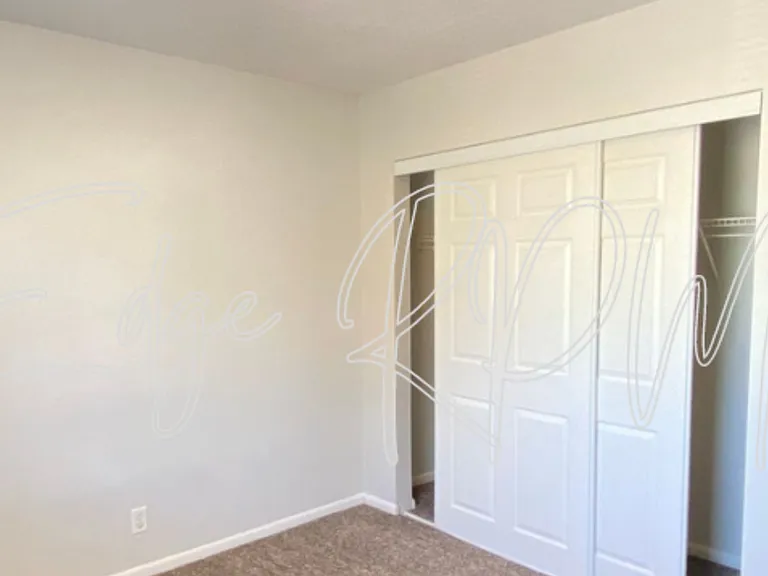 1115-1120 Doreen Ct — Photo 13