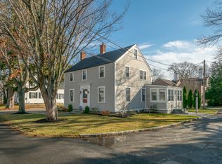 7 Elm St, Kennebunkport, ME 04046