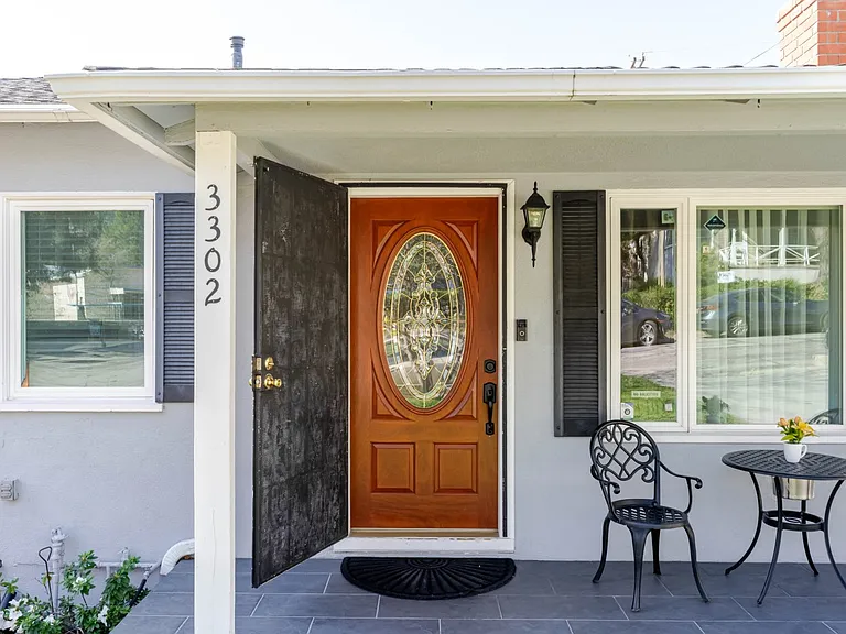 3302 Paraiso Way — Photo 3