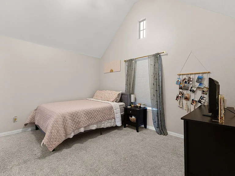 1001 Krenek Tap Rd #3004 — Photo 11