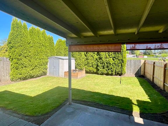 2nd image of 1363 Country Glen Ave NE #1363