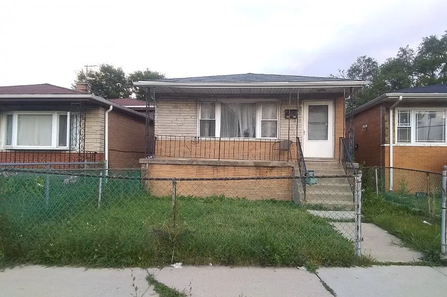 9912 S Wentworth Ave photo 1