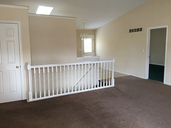 2nd image of 9838 Loralinda Dr