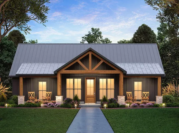 35 Ash Street, Gardiner, ME 04345