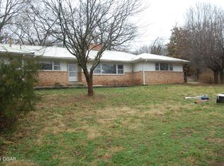 2471 Phoenix Ln, Diamond, MO 64840