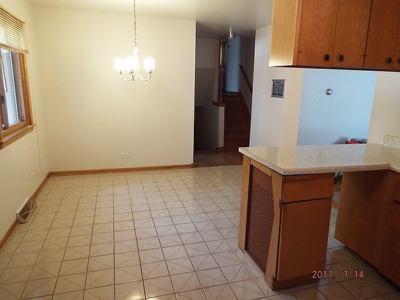 5th image of 130 Pleasant Dr