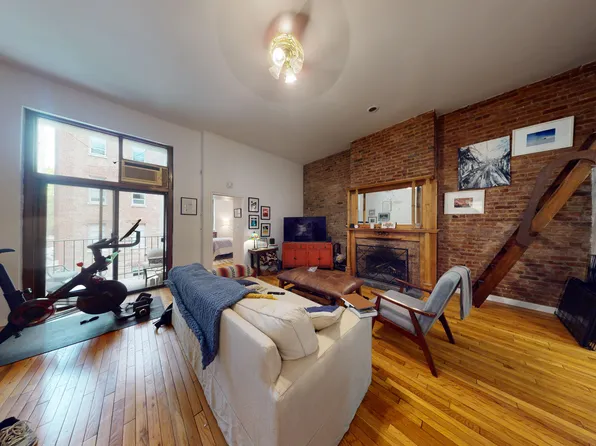 16 West 82nd Street image 1 of 14