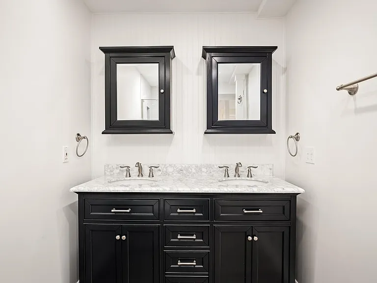 2112B Sanborn Dr — Photo 26