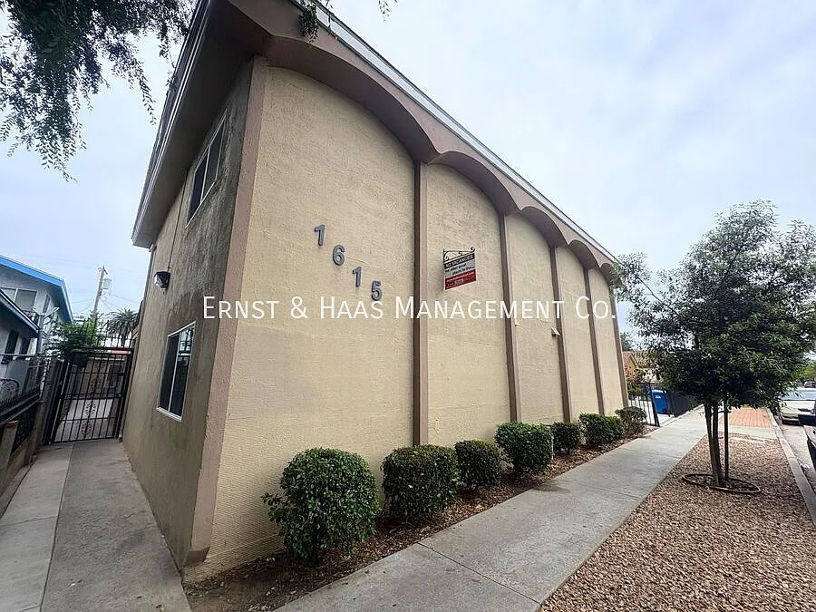 1615 Rose Ave #6