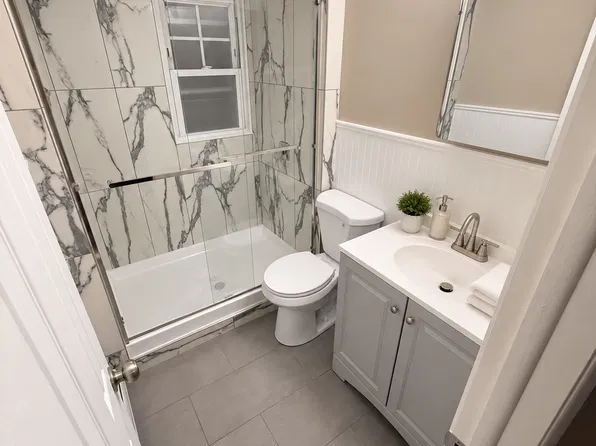 53 Roosevelt Ave Floor 2, Lodi, NJ 07644