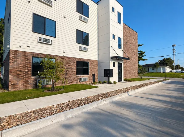 304 SE 3rd Street, 304 SE 3rd St #201, Grimes, IA 50111
