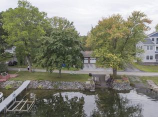 32 Stony Point, Malta, NY 12020
