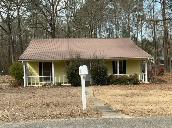 10 Wildwood Dr, Phenix City, AL 36869