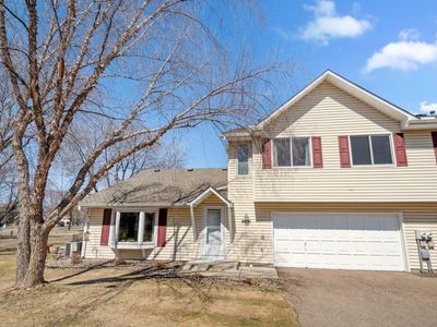 3680 Gershwin Ave N, Oakdale, MN, 55128