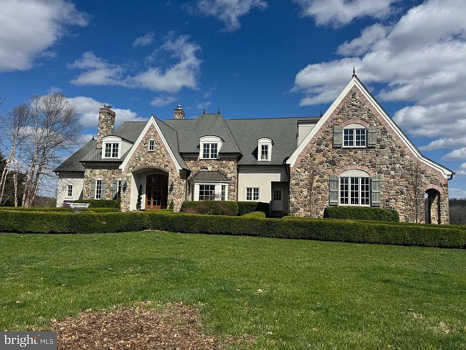 1st image of 34 Back Brook Rd