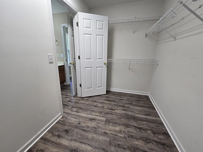 2956 Augusta Trace Dr — Photo 18