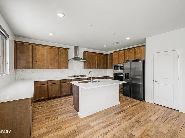 17057 W Molly Ln — Photo 16