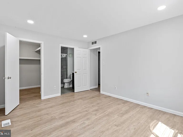 1505 Woodhollow Dr — Photo 13
