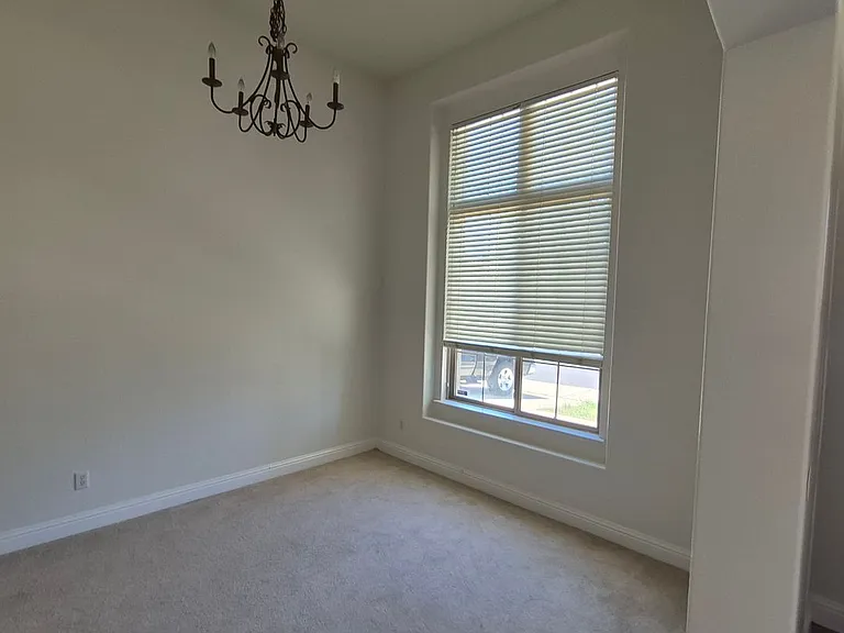 9835 Peters Ranch Way — Photo 21