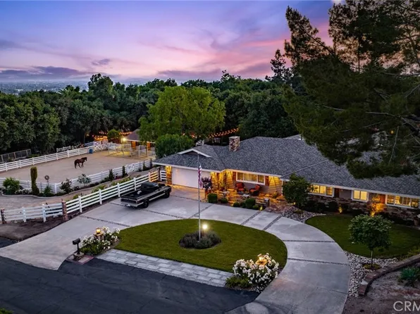 745 N Easley Canyon Rd, Glendora, CA 91741
