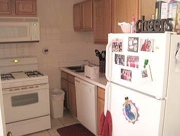 4th image of 1320 Highland St #16825675