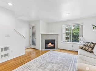 12333 28th Avenue NE #B, Seattle, WA 98125