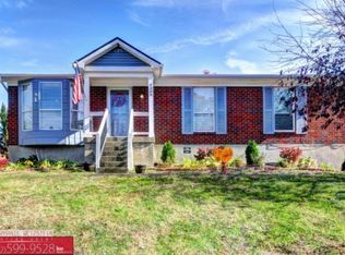 4309 Seagrape Rd, Jeffersontown, KY 40299