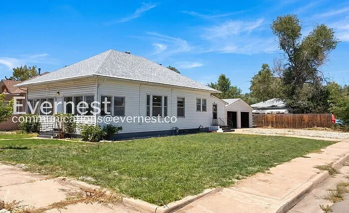 301 13th St — Photo 21