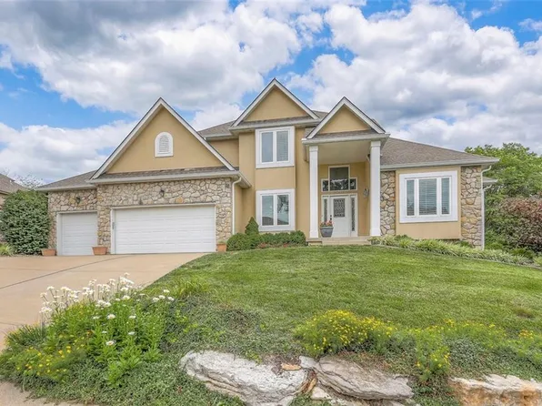 22800 E 28th Street Ct, Blue Springs, MO 64015