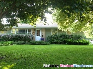 6009 Rhode Island Ave N, New Hope, MN 55428