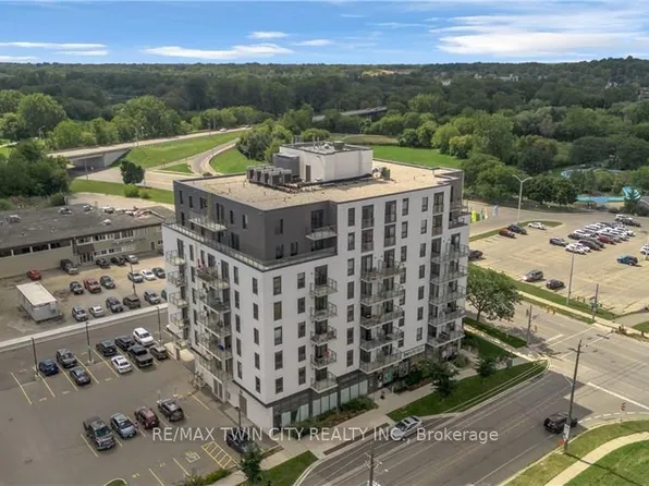 7 Erie Ave, Brantford, ON