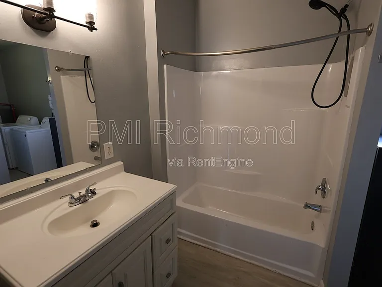 104 Lee Ave #A — Photo 9