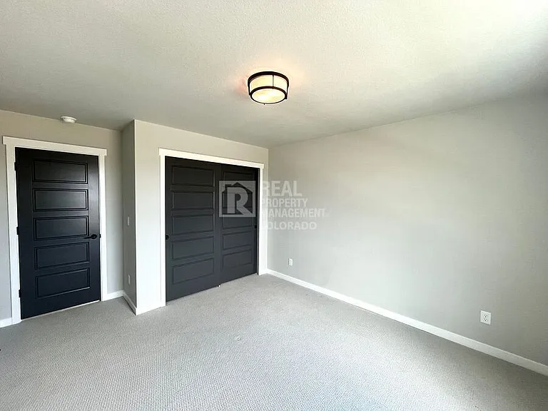 6997 Knapp Dr — Photo 11