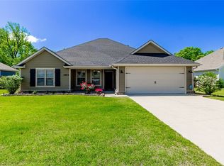 3953 Wooded Ave, Springdale, AR 72764