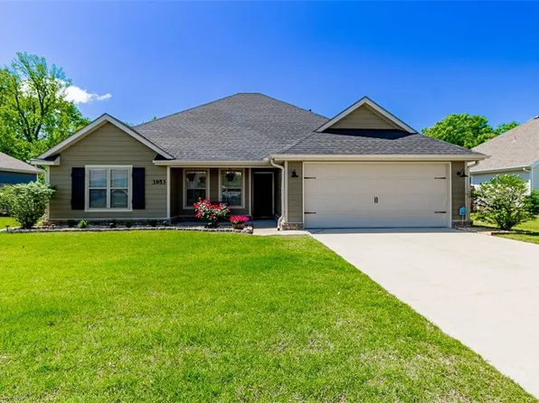 3953 Wooded Ave, Springdale, AR 72764