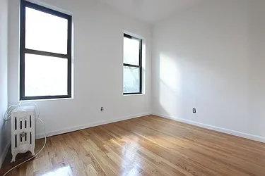 Rented by Dynamik Realty