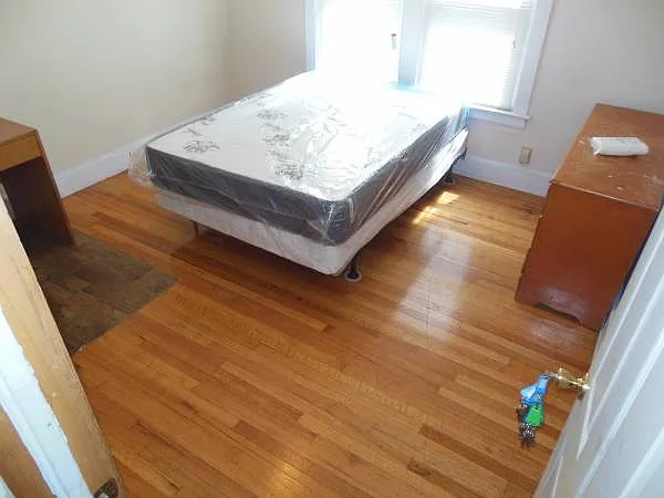 4 bed, $1,550 — Photo 4