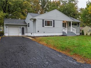 41 Deerfield Dr, Painesville, OH 44077