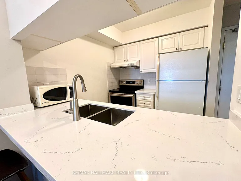 8 Hillcrest Ave #910 — Photo 4
