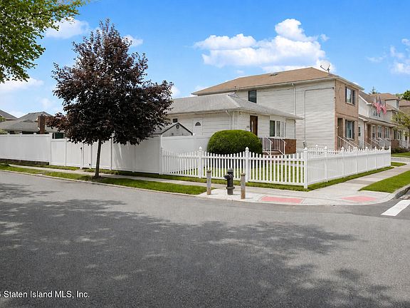 3rd image of 234 Atlantic Ave