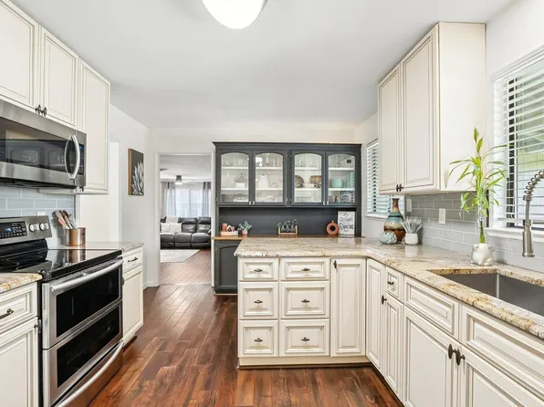 10532 Coloma Rd, Rancho Cordova, CA 95670