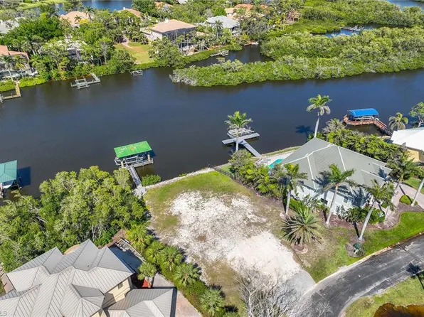 3648 Margina CIR, BONITA SPRINGS, FL 34134