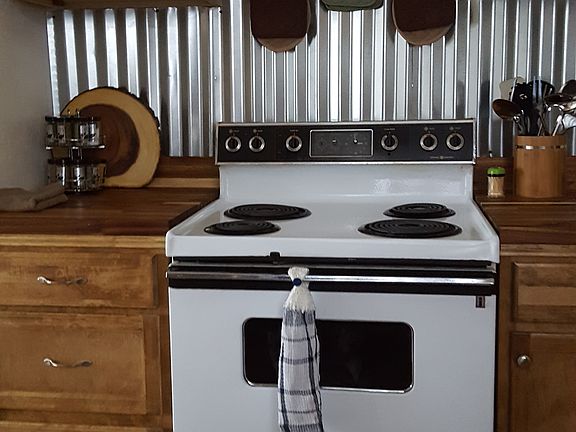 2nd image of 620 E Court St